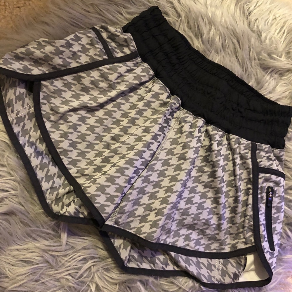 🍋 Lululemon Hotty Hot II Shorts 🍋